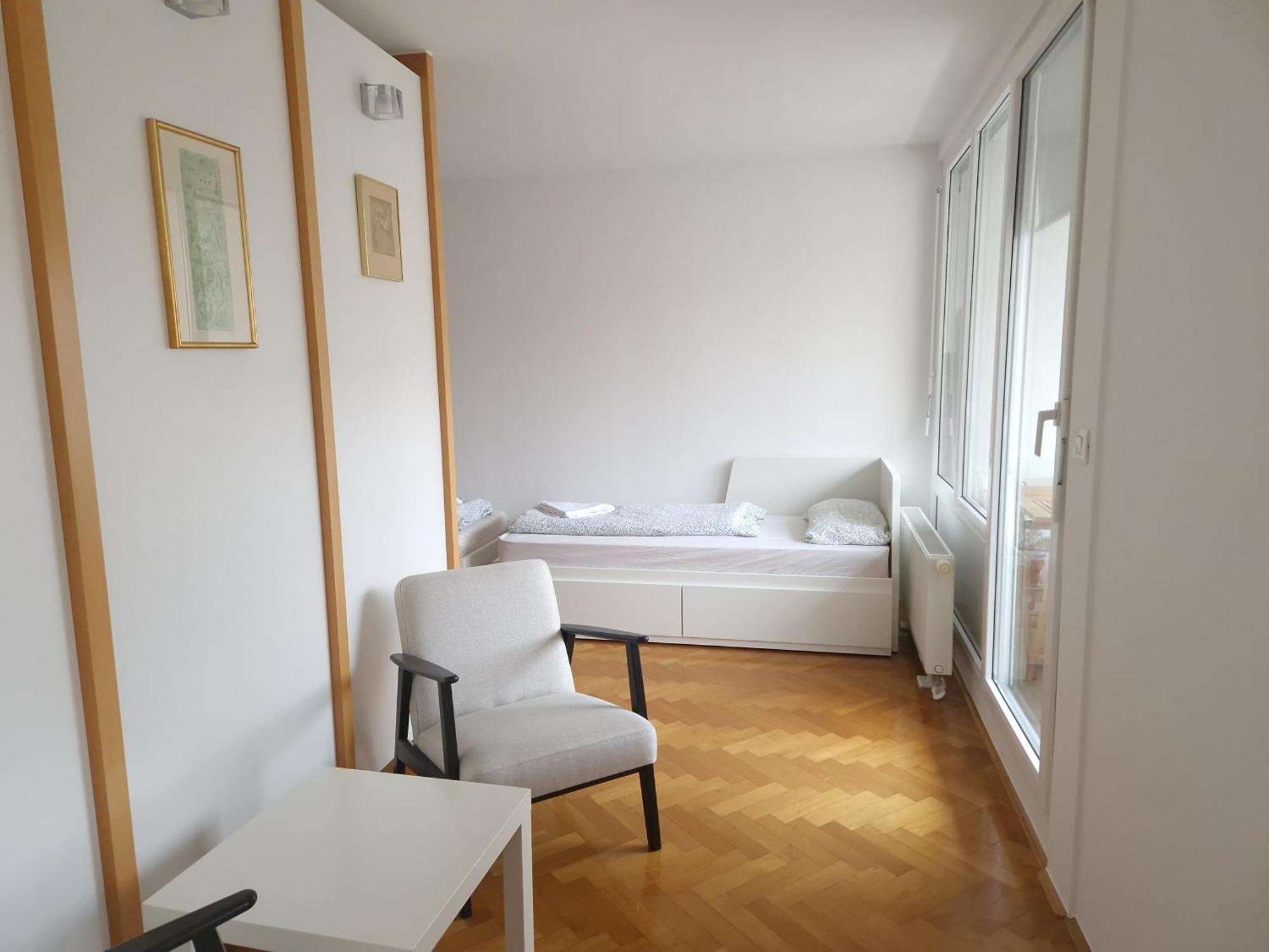Heart Of With Free Parking Apartment *